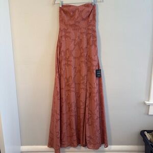 Lulu's Strapless Floral Lace Gown in Dusty Rose